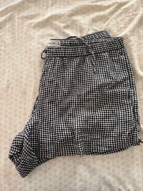 Abercrombie & Fitch Women's Mid Rise Linen-Blend Pull-On Shorts